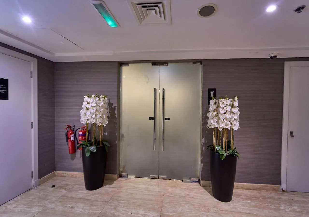 Cozy Studio Hideaway In Luxe Business Bay By Voye Homes Dubai United Arab Emirates
