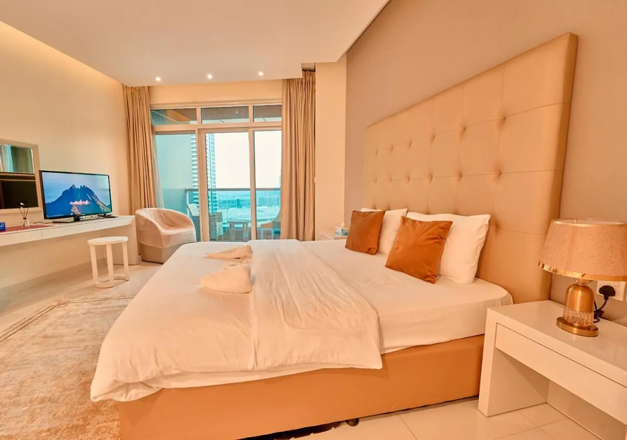 Cozy Studio Hideaway In Luxe Business Bay By Voye Homes Dubai
